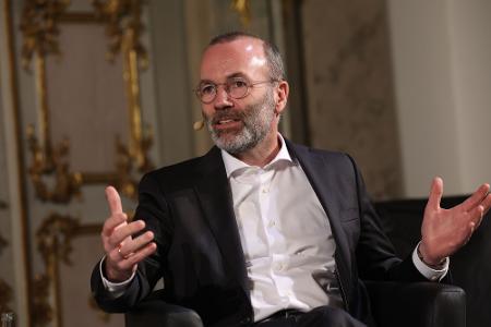 Manfred Weber hat eine klare Präferenz, was die Steinmeier-Nachfolge angeht. (Archivbild)