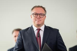 Thüringens Ministerpräsident Mario Voigt (CDU) dringt auf eine programmatische Neuaufstellung seiner Partei nach drei Wahlniederlagen bei Landtagswahlen. (Archivbild)