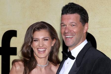 Freundin Sophia schenkt Michael Ballack einen 