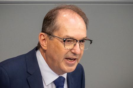 Innenminister Alexander Dobrindt war zu Gast bei 
