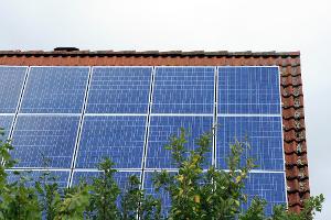 Bis Ende September wurde in Deutschland mehr Solarstrom erzeugt als im gesamten Vorjahr. (Symbolbild)