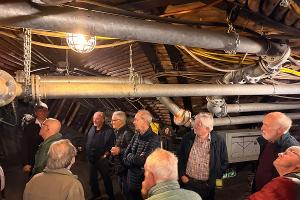 Die Ehrenabteilung des Löschzuges Mitte der Freiwilligen Feuerwehr Werne besuchte mit 16 Teilnehmern das Deutsche Bergbau-Museum in Bochum.