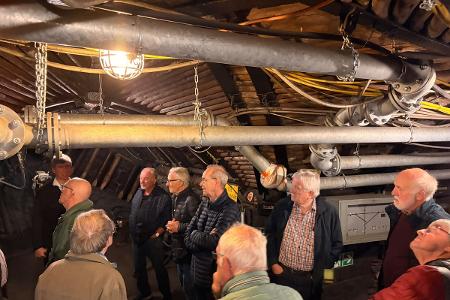 Die Ehrenabteilung des Löschzuges Mitte der Freiwilligen Feuerwehr Werne besuchte mit 16 Teilnehmern das Deutsche Bergbau-Museum in Bochum.