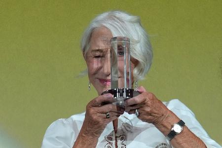 Helen Mirren in Hamburg mit Douglas Sirk Preis geehrt