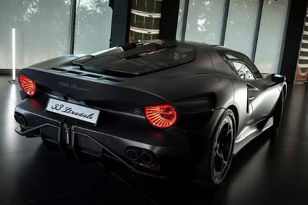 Alfa Romeo 33 Stradale Perla Nera
