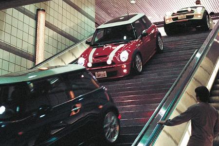 Minis in The Italian Job von 2003