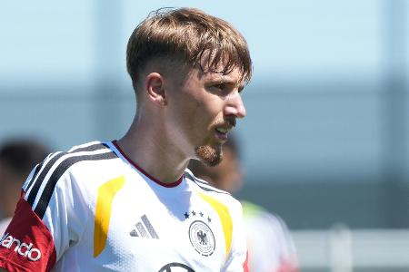 Gegen Serbien: Klopp bringt weitere Debütanten - Urbig im Tor