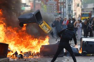 Tausende Menschen wurden bei den Protesten bereits festgenommen. (Archivbild)