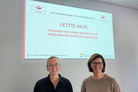 Letzte-Hilfe-Kurse gibt es inzwischen an vielen Orten in Deutschland (Archivbild)