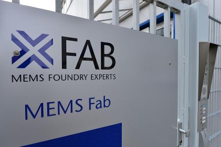 Der Halbleiterhersteller X-Fab investiert einen dreistelligen Millionenbetrag in Erfurt (Archivbild) 