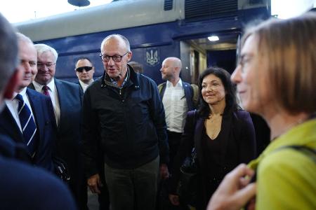 Merz will mit seinem Besuch ein deutliches Signal für die Unterstützung der Ukraine setzen.