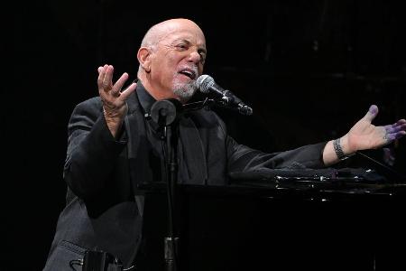Nach Gehirn-OP: Billy Joel gibt Gesundheitsupdate