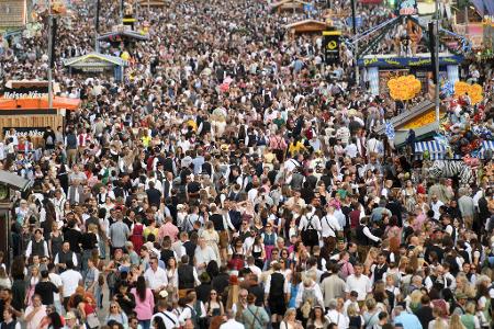 Millionen Besucher zog es auch in diesem Jahr wieder auf die Wiesn.