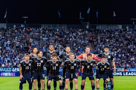 Deutschland vs. Griechenland: Noten und Einzelkritik - Die deutsche Nationalmannschaft hat die XXL-Länderspielpause am Sonntag mit gemischten Gefühlen beendet. Im Rückspiel gegen Griechenland zeigte die Klopp-Elf streckenweise eine starke Leistung, beim 0:0 blieb aber letztlich der Lohn aus. Alle DFB-Stars in der Einzelkritik: