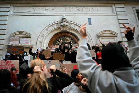 Die Proteste an Frankreichs Schulen dauern an.