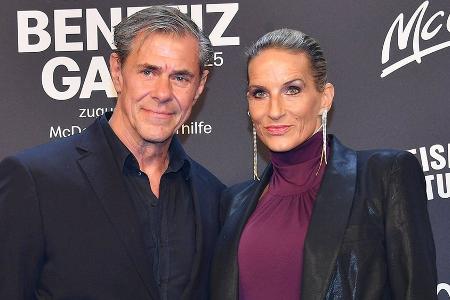 Sven Martinek und Bianca Rütter gehen den Jakobsweg