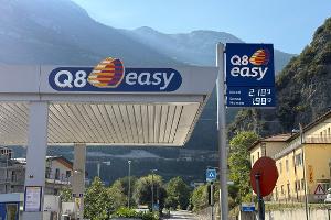 Tankstellen in Italien deckeln freiwillig die Preise. 