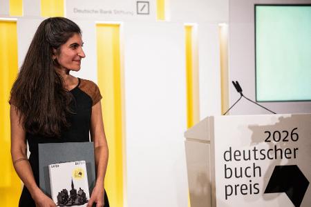 Es gebe im Moment keine Minderheit in Deutschland, die keine große Sorge habe, sagte Bazyar bei der Preisverleihung.