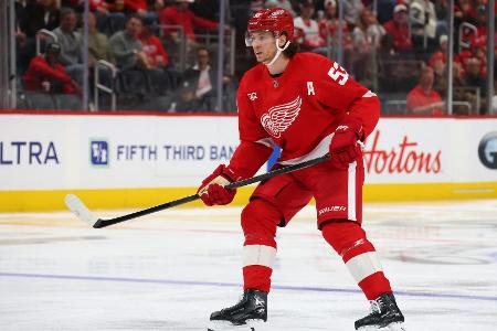NHL: Seider gewinnt deutsches Duell mit Stützle