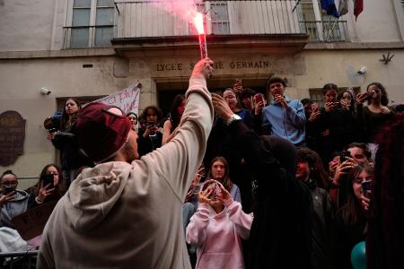 Schüler protestieren in Frankreich gegen schlechte Ausstattung ihrer Schulen