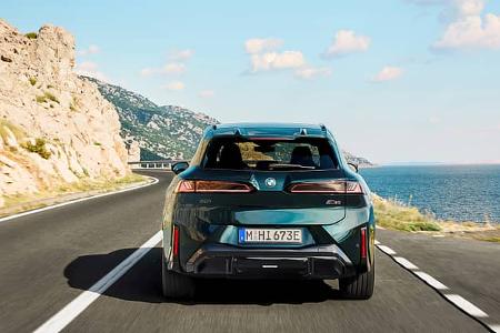 10/2026 SPERRFRIST BMW iX3 M60 xDrive