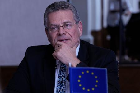 EU-Kommissar für Handel Maros Sefcovic möchte sich in Peking für ausgeglicheneren Handel einsetzen. (Archivbild) 