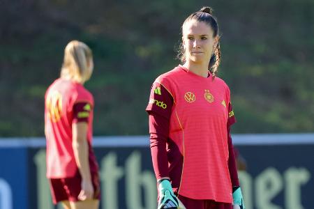 DFB-Frauen starten gegen Australien mit Mahmutovic