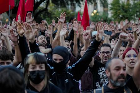 Neue Proteste gab es am Donnerstagabend nicht nur in Madrid, sondern in vielen Städten des Landes.