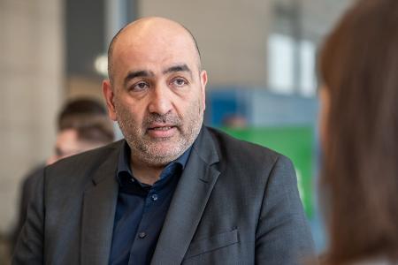 Der Grünen-Politiker Omid Nouripour warnt vor Rot-Grün-Rot in Berlin mit den bestehenden Linken. (Archivfoto)