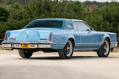 Lincoln Continental Mark V