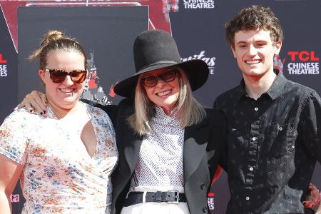 Erster Todestag: Diane Keatons Tochter Dexter würdigt ihre Mutter