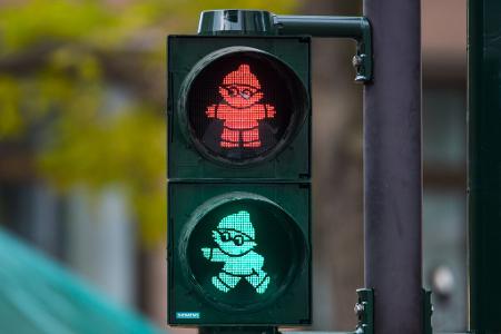 Die Mainzelmännchen regeln den Verkehr in Mainz. (Archivbild)