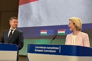 Der ungarische Ministerpräsident Peter Magyar und seine Regierung hoffen auf eine schnelle Freigabe von EU-Mitteln. (Archivbild)