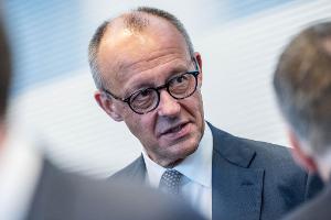 Merz weist die SPD-Vorwürfe erneut zurück.