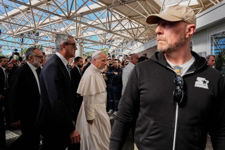 Bei dem Pontifex war ein Lungenknoten entdeckt worden.