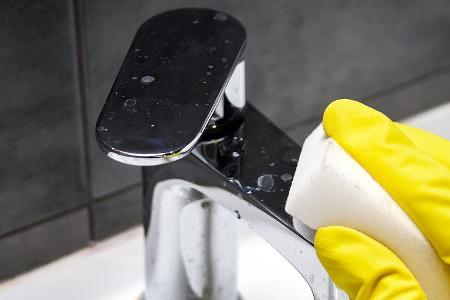 So lassen sich Kalkflecken leicht entfernen