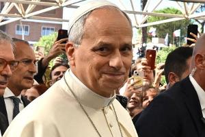 Papst Leo XIV.: Gewebeuntersuchung bestätigt Lungenkrebs