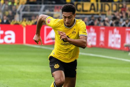 Jobe Bellingham - Note: 4,0 - Fand sich im Zentrum oftmals in Unterzahlsituationen, auf die er im Passspiel keine klare Antworten hatte. Zielführende Muster gab es Aufbau lange Zeit nicht. Hatte anders als viele Mitspieler aber schon vor der Pause immerhin Momente im Kreativspiel.