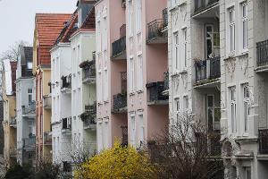 Unter den deutschen Großstädten sind Angebotsmieten in Hamburg am stärksten gestiegen. (Archivbild) 