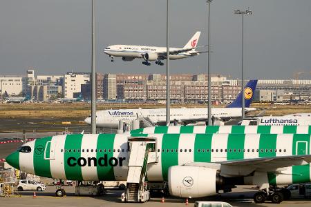 Die Flüge am Frankfurter Flughafen laufen planmäßig. 