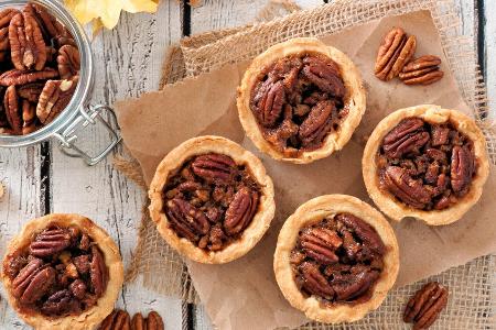 Wie aus den USA: Süße Pekannuss-Tartelettes