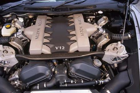 Aston Martin Vanquish 2001 alter Test