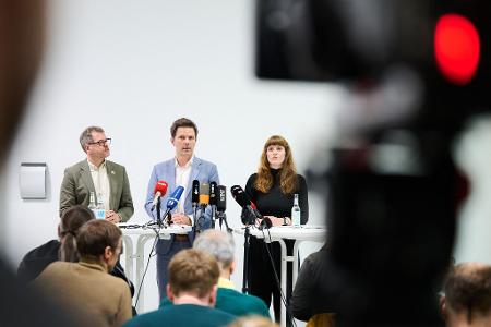 Die Parteispitzen wollen am späten Nachmittag über das Ergebnis der Sondierungen informieren. (Archivbild)