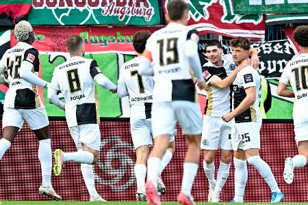 Vier Elfmeter: Elversberg rettet wilden Sieg gegen Augsburg