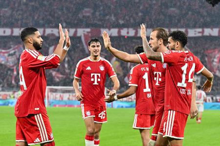 FC Bayern vs. RB Leipzig: Noten und Einzelkritik - Nach zwei Patzern in Folge hat sich der FC Bayern am Samstag eindrucksvoll zurückgemeldet. Im Topspiel gegen RB Leipzig zog der Rekordmeister beim 6:1-Erfolg alle Register des eigenen Könnens. Die Einzelkritik zur Bayern-Gala:
