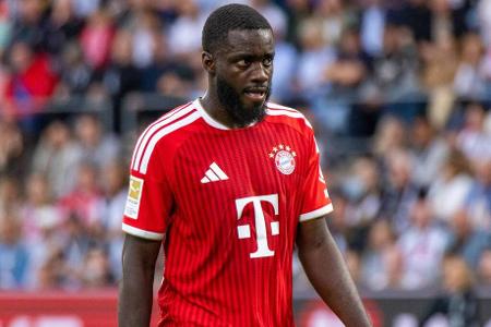 Dayot Upamecano - Note: 2,5 - Stoppte Nkunku meist schon im Mittelfeld und zog das Pressing gerade zu Beginn sehr konsequent durch. Tauchte dann sogar selbst einmal im gegnerischen Strafraum auf. Später schaltete er in den Schongang und war vor dem Gegentor recht wild im eigenen Strafraum unterwegs.