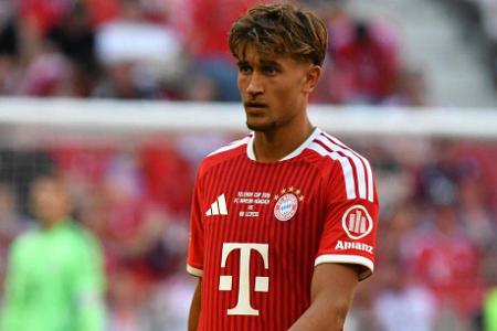 Tom Bischof (ab 59.) - Note: 3,5 - Präsentierte sich im Mittelfeld umtriebig, hatte aber weniger Glanzmomente in seinem Spiel als Pavlovic. Prüfte Vandevoordt noch mit einem strammen Distanzschuss. Ansonsten offensiv kein großer Faktor mehr.