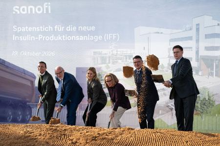 Spatenstich für die neue Insulinproduktionsanlage von Sanofi in Frankfurt.
