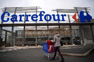 Der Supermarktkette Carrefour machen die Unruhen in Frankreich zu schaffen (Archivbild)