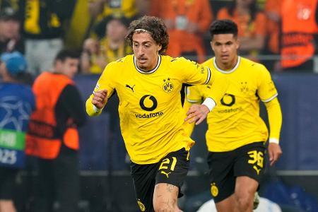 Fabio Silva (bis 90.) - Note: 5,0 - Bot viele Tiefenläufe an, traf vor dem Tor aber unglückliche Entscheidungen. Vergab früh eine Top-Chance, wo er hätte querlegen können. Dosierte die Zuspiele zu oft nicht optimal, in Summe stand eine Passquote von nur 60 Prozent.
